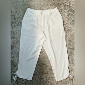 Ruby Rd 6P white capris pants tencel soft